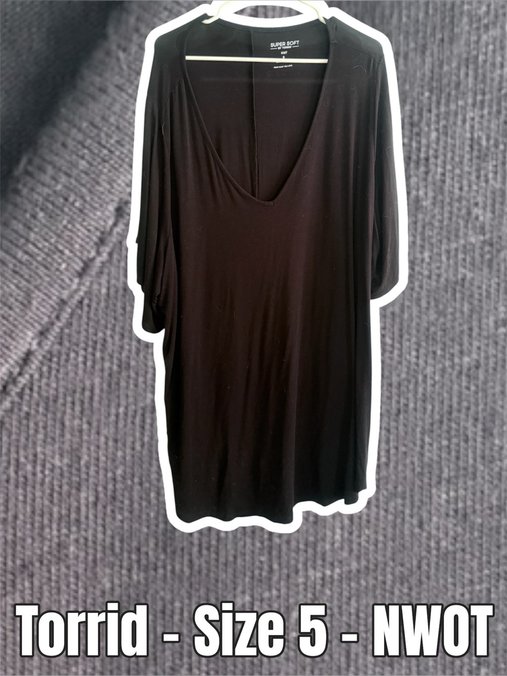 torrid Black V-Neck Dolman Tunic Top